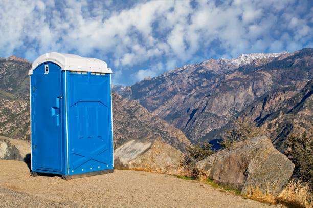 Porta potty delivery and setup in Sun City West, AZ